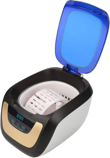 Sterilizator Ultrasonic Profesional CE 5700A | Capacitate 750 ml | Display Digital cu capacul albastru deschis, prezentand cosul alb din plastic pozitionat in cuva interioara.