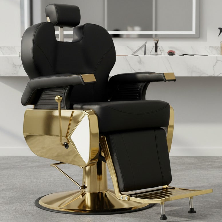 Scaun barber profesional Richard Gold amplasat într-un salon modern cu design elegant și accente aurii