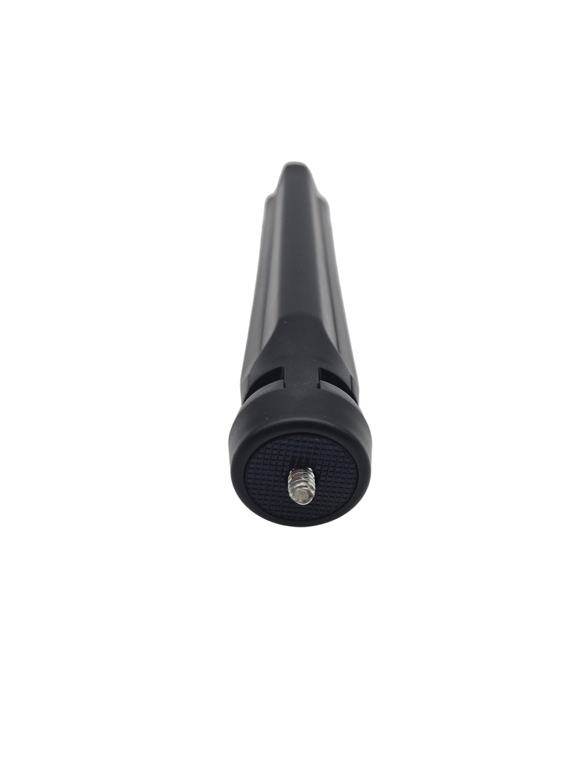 Suport de masă fix pentru lampă circulară în acțiune, ideal pentru machiaj, cosmetică și pedichiură